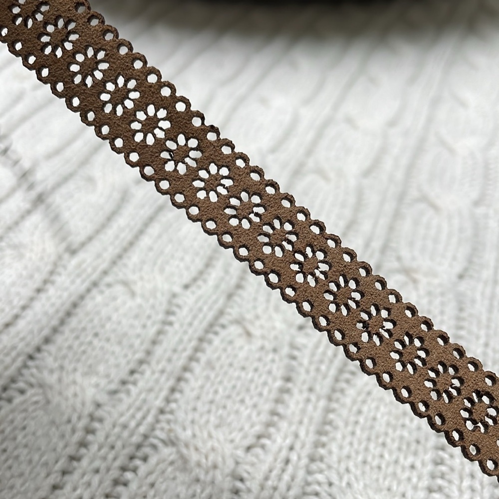 Women’s cork choker necklace. Boho tan adjustable clasp lightweight daisy design